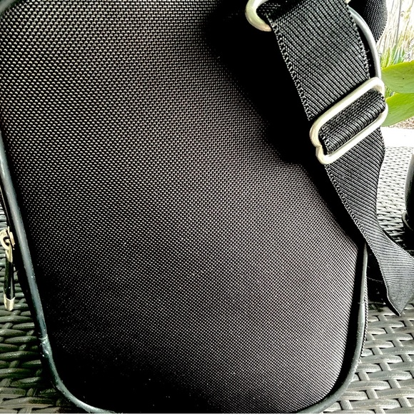 SAMSONITE Travel Duffle Bag/Weekender, Black. - Picture 3 of 16